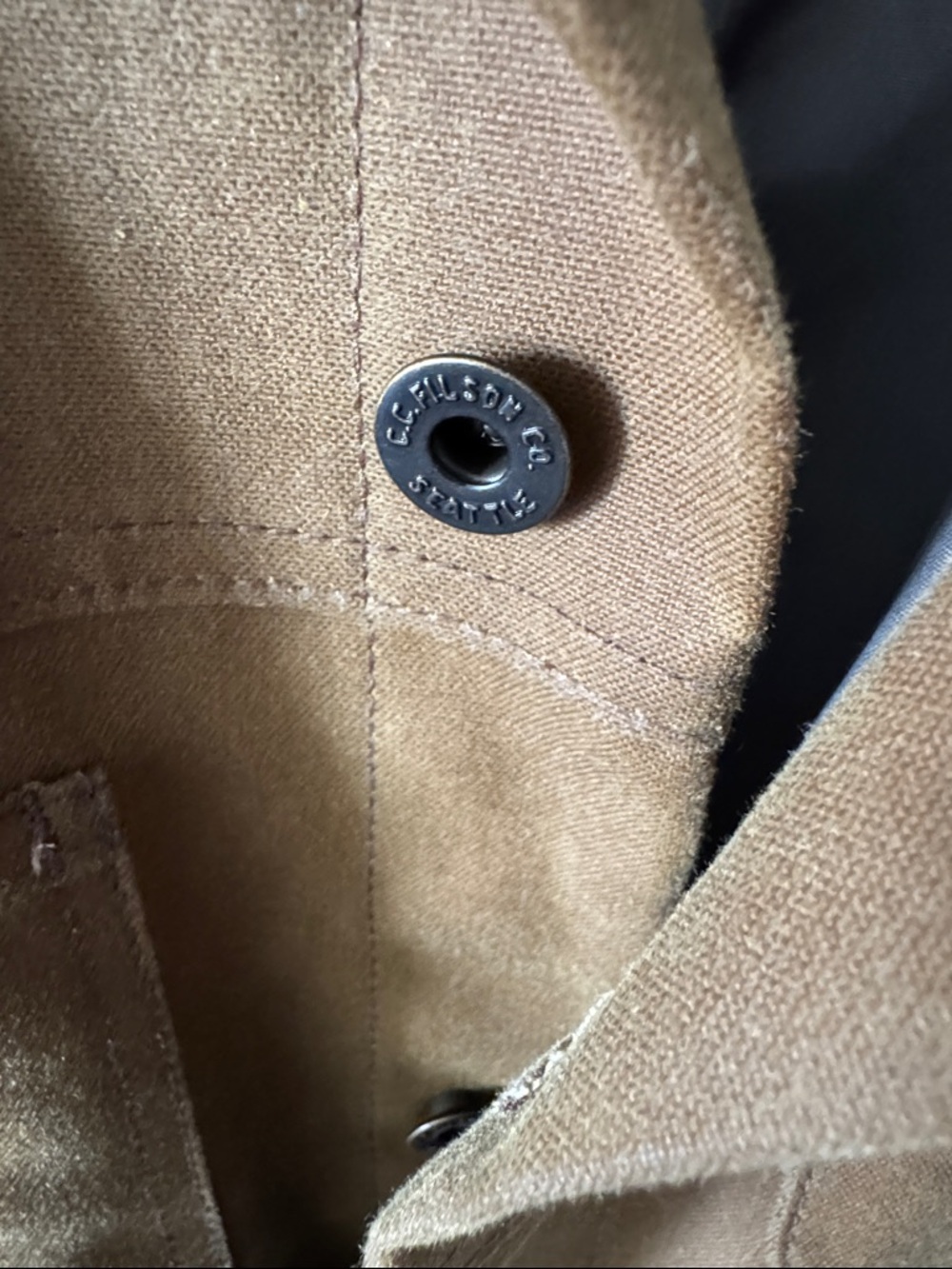 Filson Short Lined Cruiser Tin Cloth Jacket - Picture 5 of 10